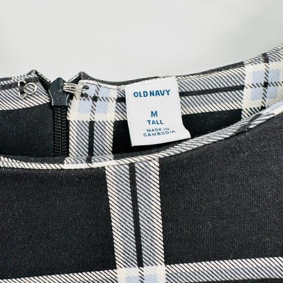 Old Navy Size Medium Tall Gray Plaid Sleeveless Stretch Knit Career A Line Dress - Picture 7 of 10